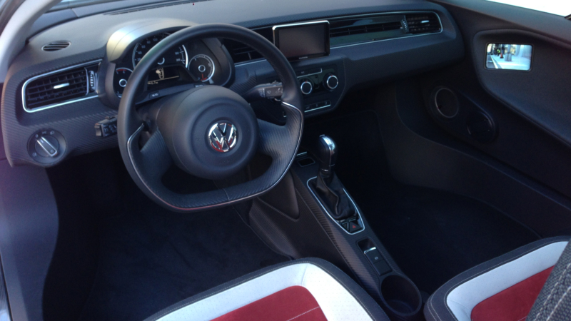 Illustration for article titled We Drove The 261 MPG Volkswagen XL1 In Manhattan Because You Can't
